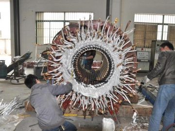 淺析yzr系列冶金及起重用三相異步電動機的控制使用