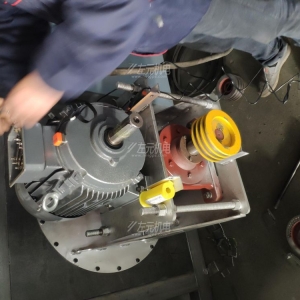 Pro3200便捷式振動診斷分析儀應用于無紡布生產設備電機的振動分析