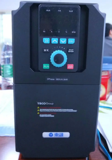 C310-4475-H3C  355KW變頻器